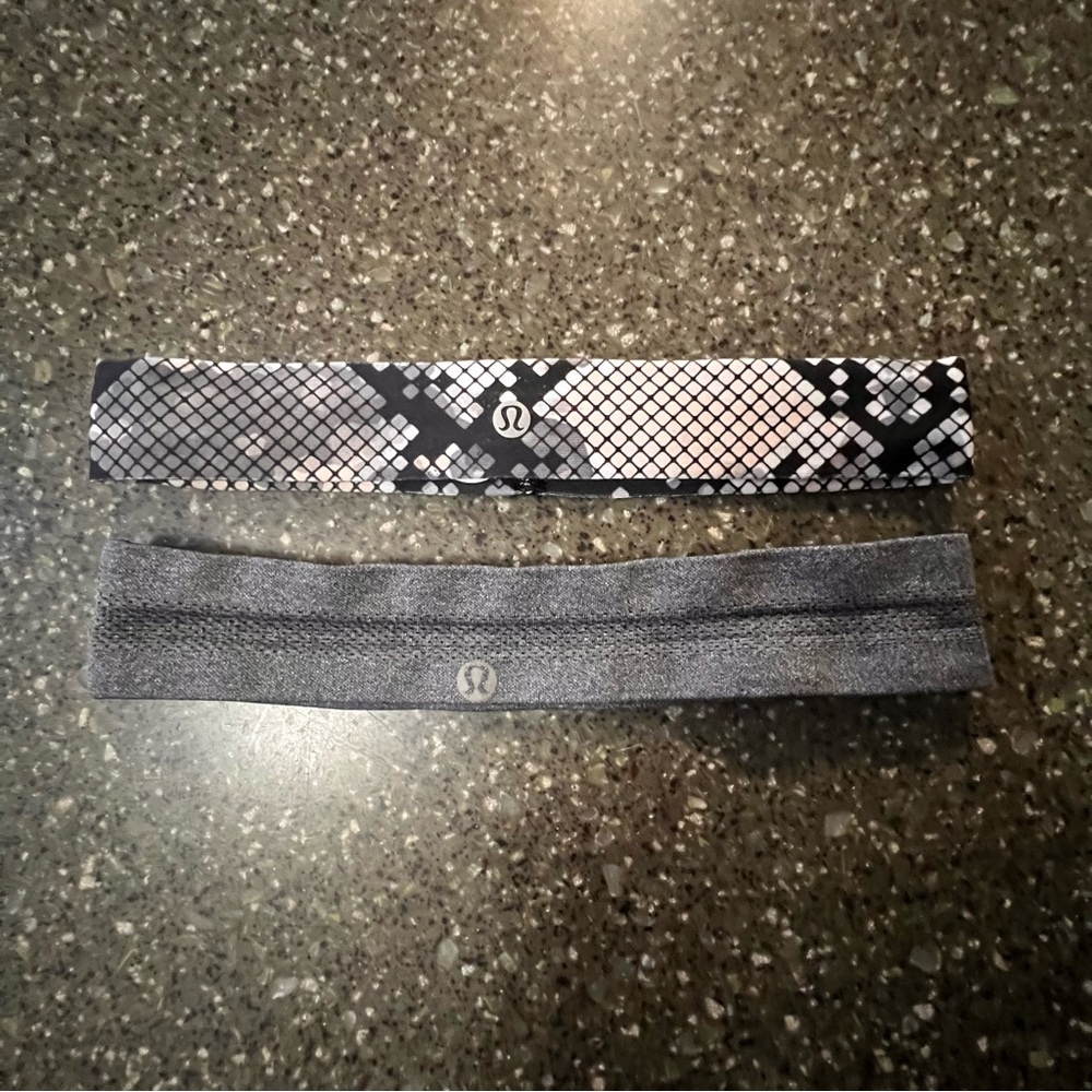 Lululemon Non Slip Fly Away Tamer Cardio Cross Headbands Activewear Yoga Workout
